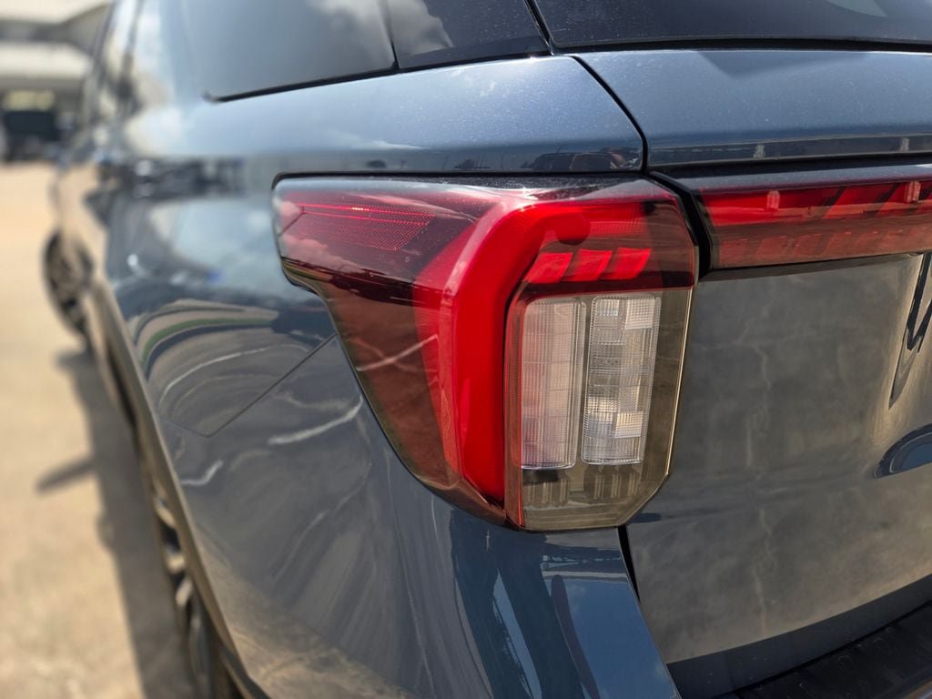New 2026 Ford Explorer ST-Line w/ Premium Package RWD image 36