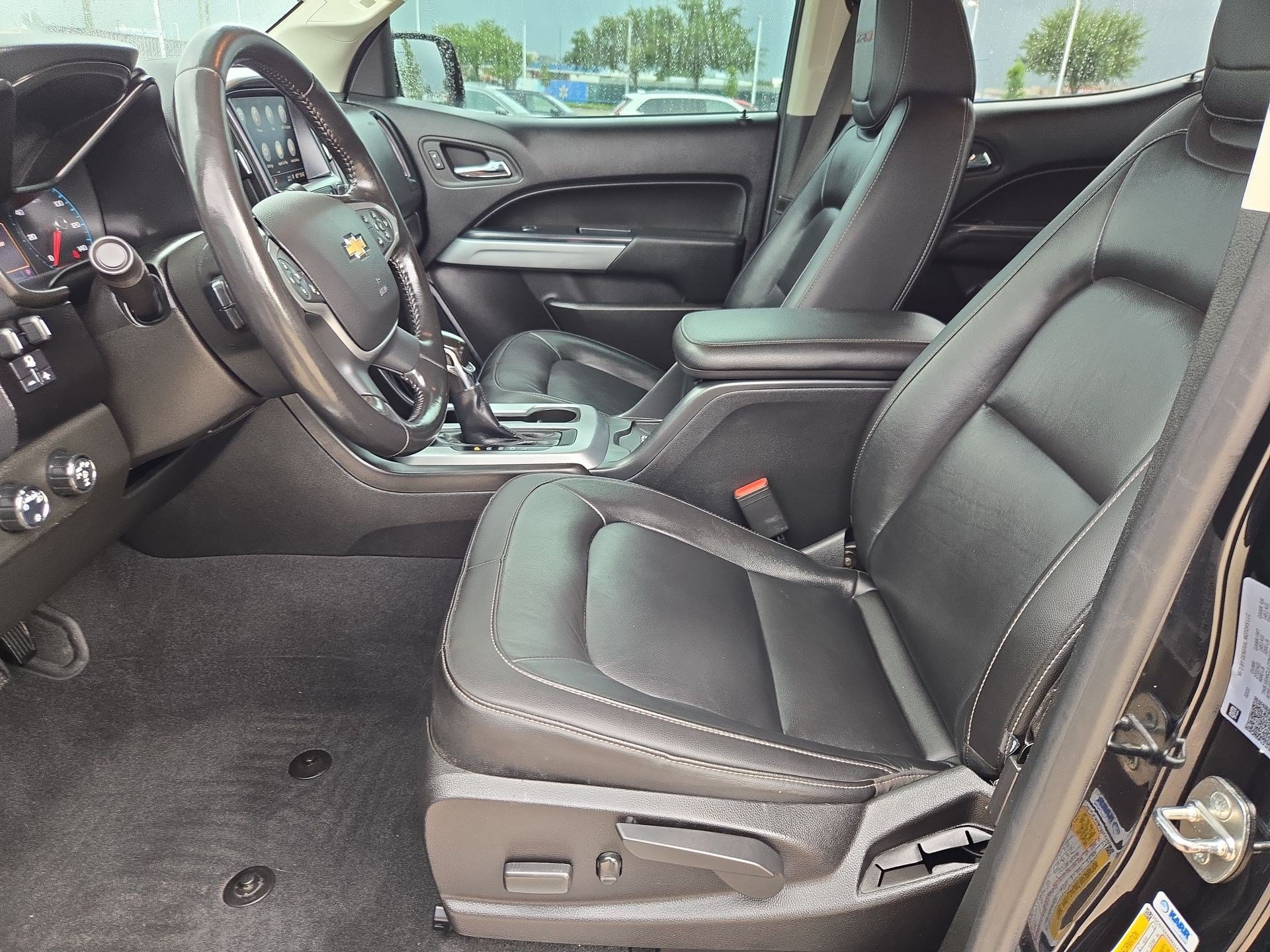 Used 2022 Chevrolet Colorado ZR2 AWD/4WD image 15