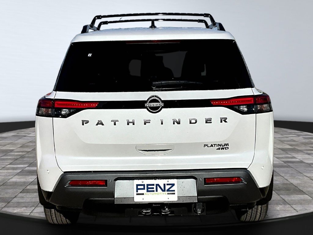 New 2026 Nissan Pathfinder Platinum w/ Cargo Package AWD/4WD image 4