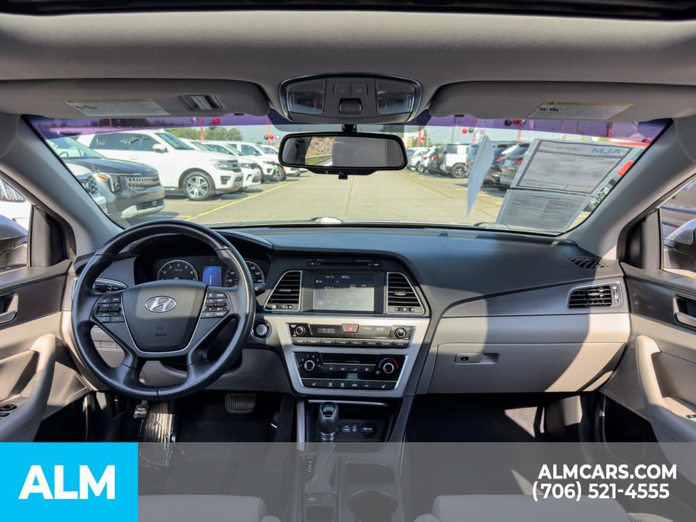 Used 2017 Hyundai Sonata Sport w/ Value Edition Package 02 FWD image 18