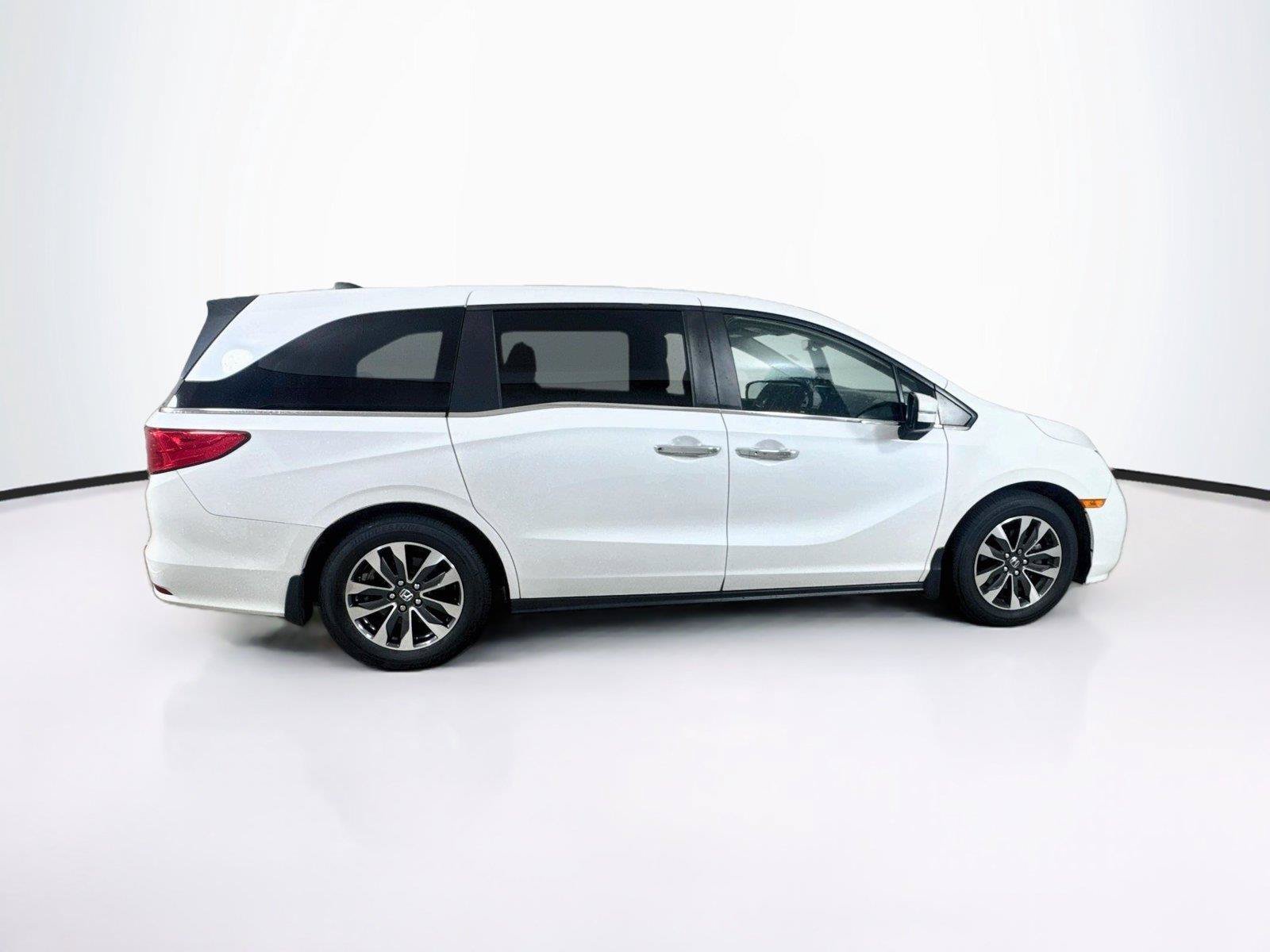 Used 2024 Honda Odyssey EX-L image 8