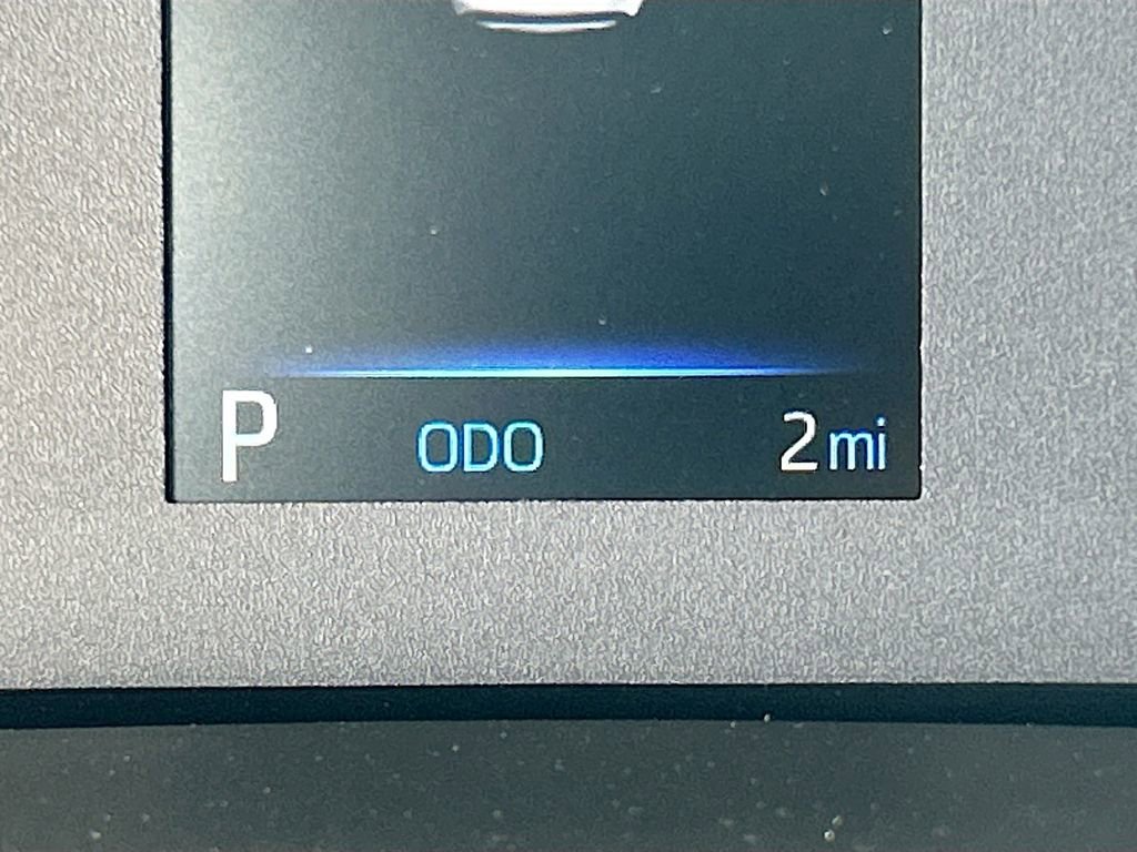 New 2025 Toyota Corolla LE image 13