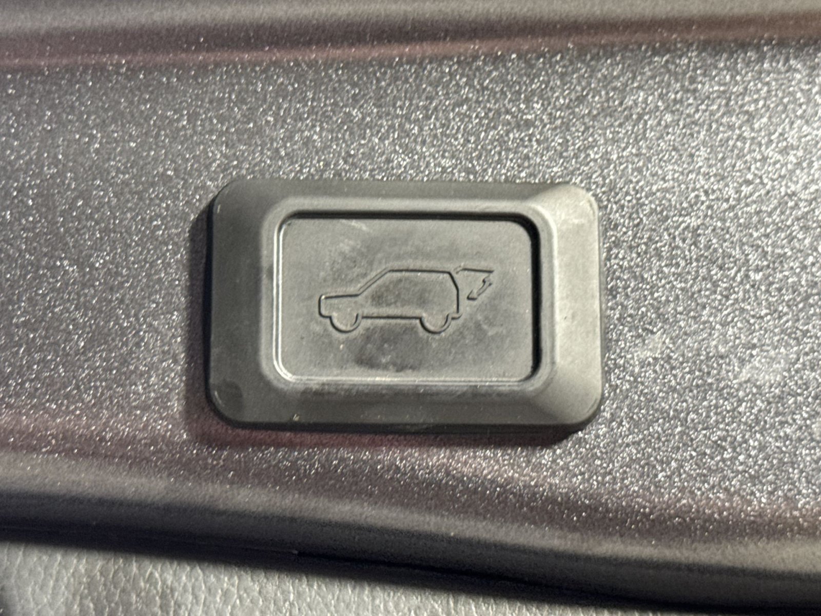 Used 2024 Toyota RAV4 XLE Premium w/ Weather Package AWD/4WD image 39