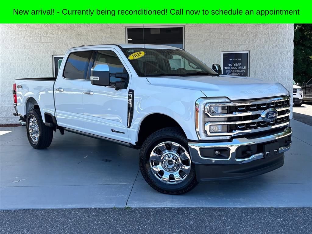 Used 2025 Ford F250 Lariat w/ Lariat Ultimate Package AWD/4WD video 1