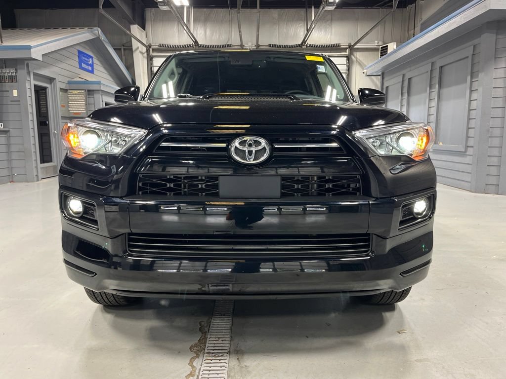 Used 2024 Toyota 4Runner TRD Sport AWD/4WD image 2