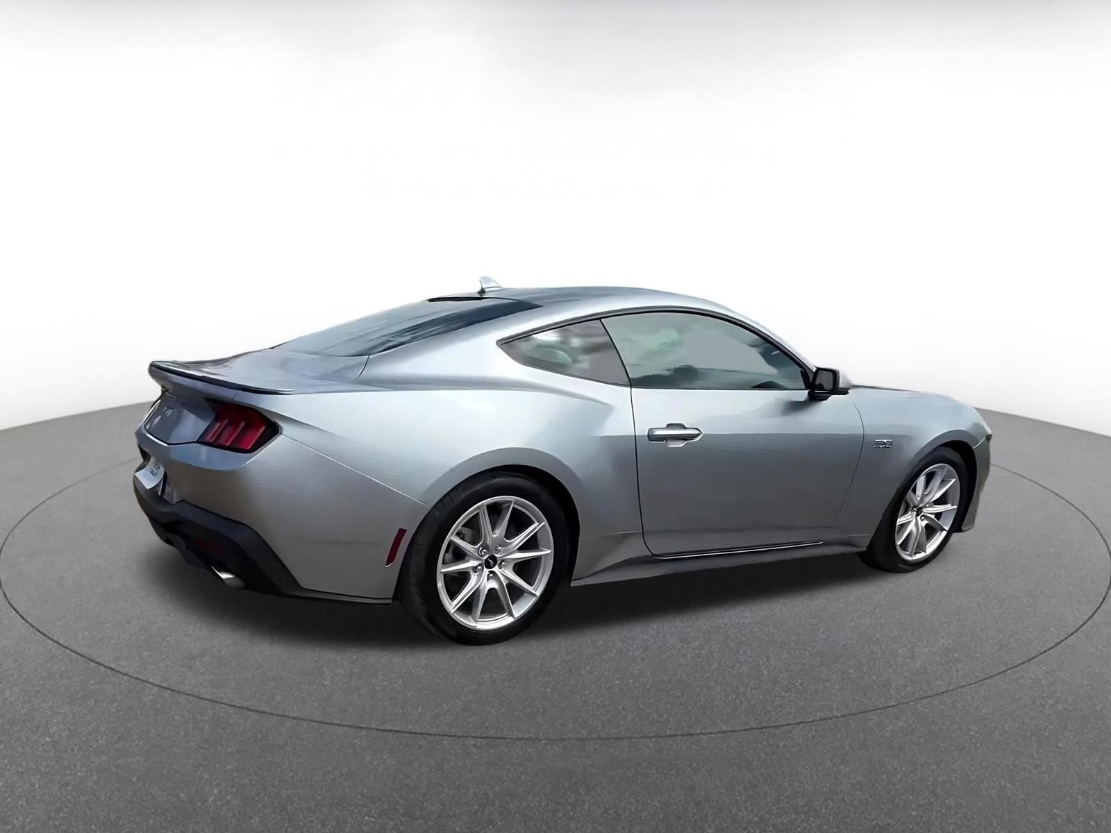 Used 2025 Ford Mustang GT Premium image 14