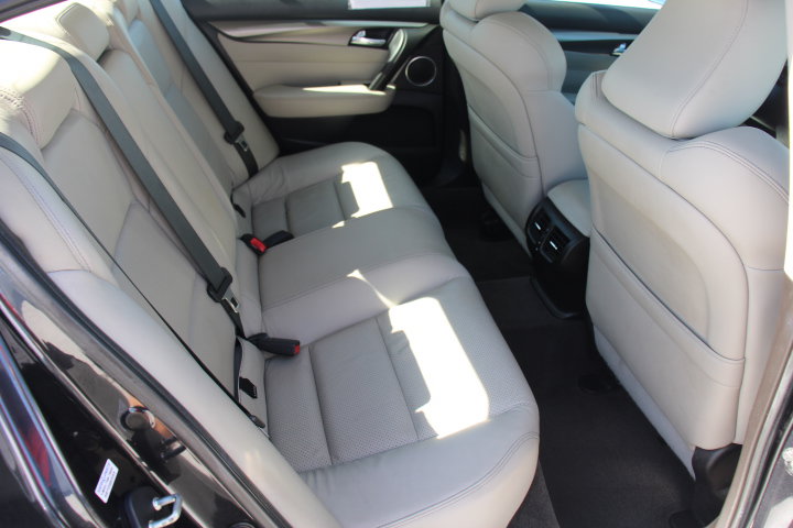 Used 2012 Acura TL w/ Technology Package AWD/4WD image 17