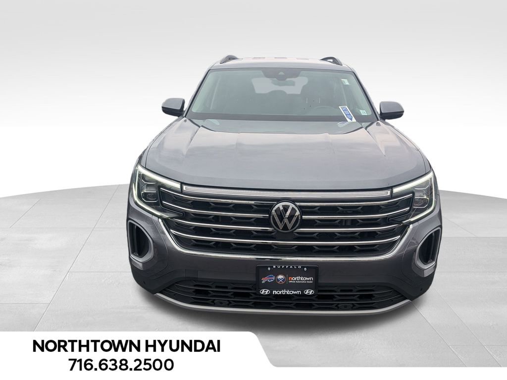 Used 2025 Volkswagen Atlas SE image 10