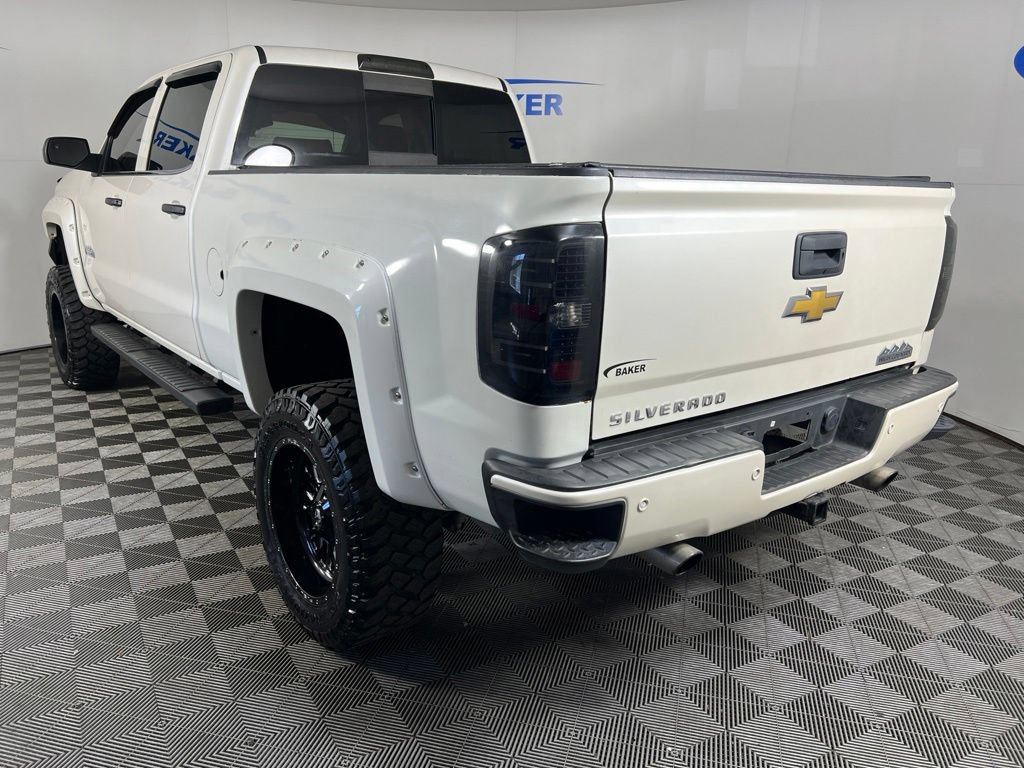 Used 2015 Chevrolet Silverado 1500 High Country w/ High Country Premium Package AWD/4WD image 3