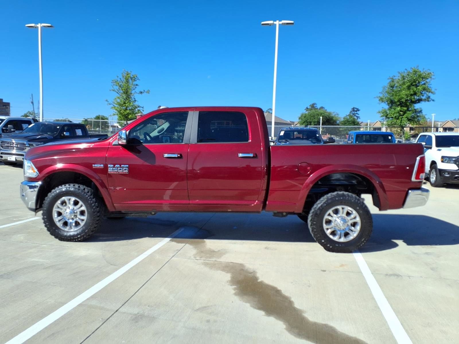 Used 2018 RAM 2500 Laramie w/ Convenience Group AWD/4WD image 8