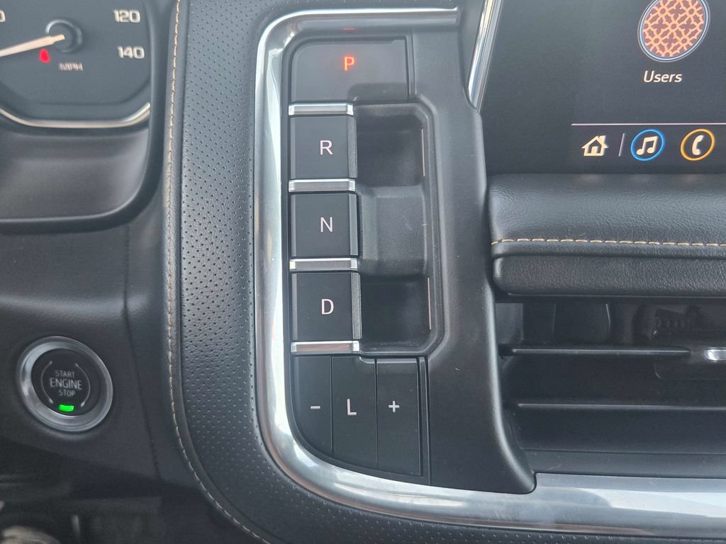 Used 2021 GMC Yukon AT4 w/ AT4 Premium Plus Package AWD/4WD image 31