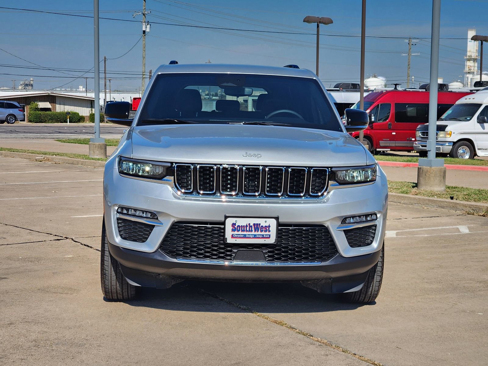 Used 2025 Jeep Grand Cherokee Limited image 7