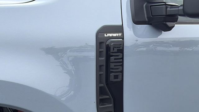 New 2026 Ford F250 Lariat w/ Black Appearance Package image 11
