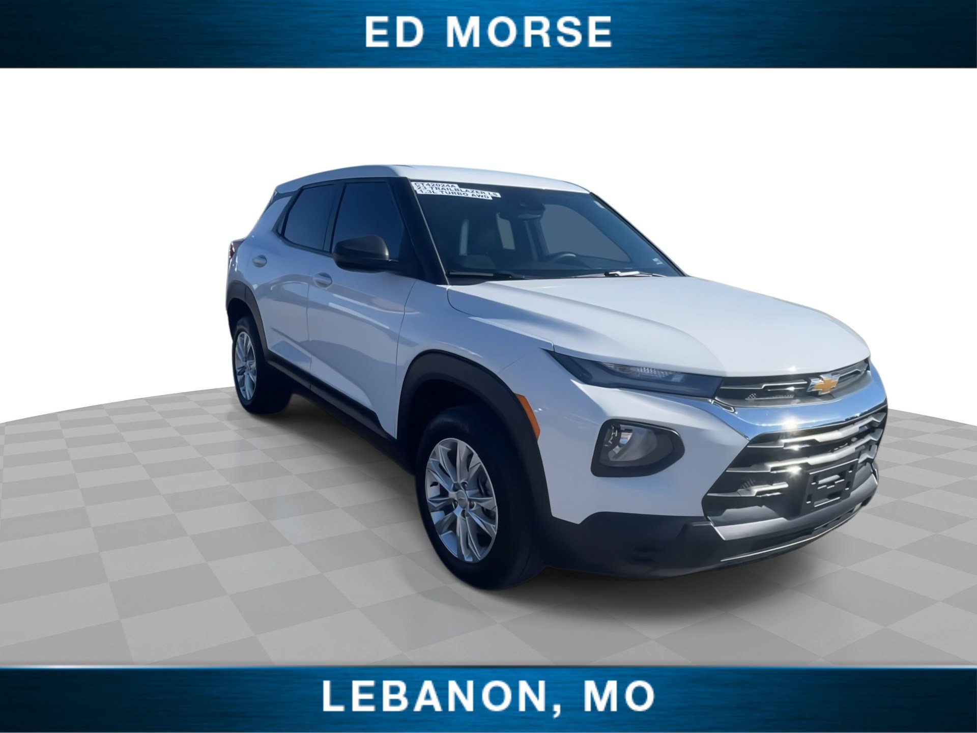 Used 2023 Chevrolet TrailBlazer LS image 2