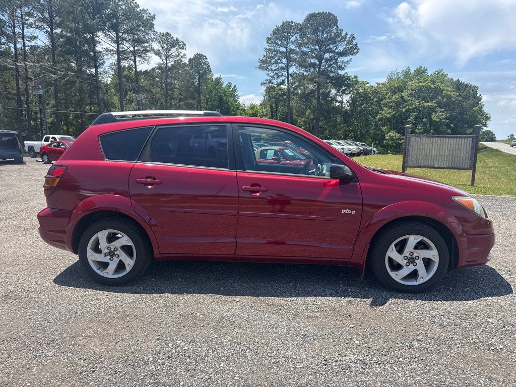 Used 2004 Pontiac Vibe w/ Moon And Tunes Value Package FWD image 12