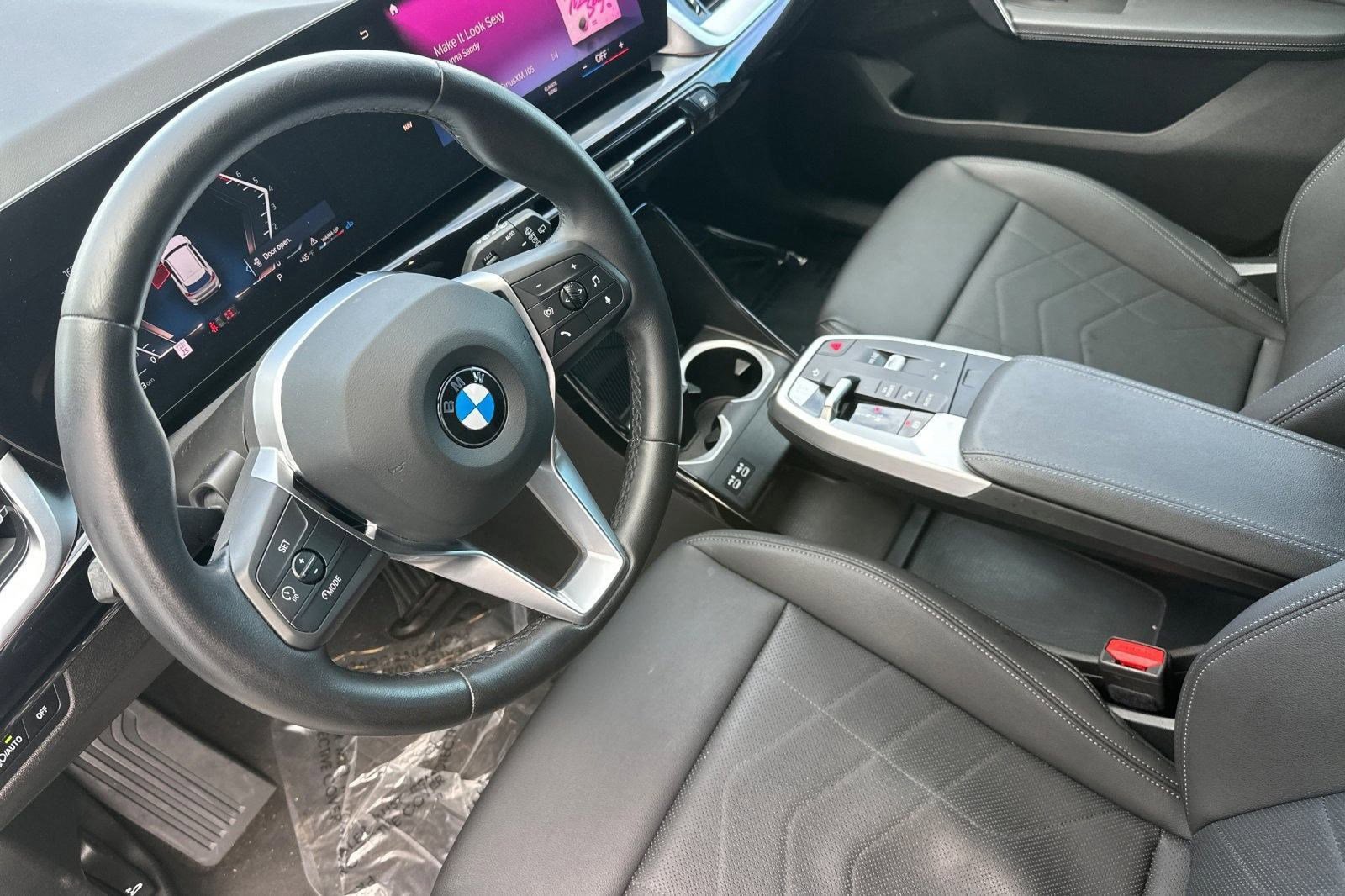 Certified 2023 BMW X1 xDrive28i image 4