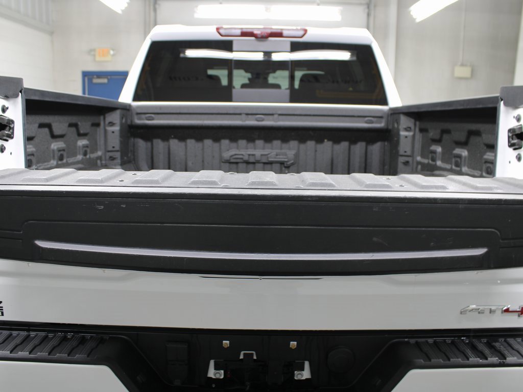 Used 2024 GMC Sierra 1500 AT4 image 41