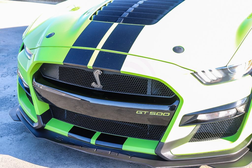 Used 2020 Ford Mustang Shelby GT500 w/ Technology Package RWD image 6