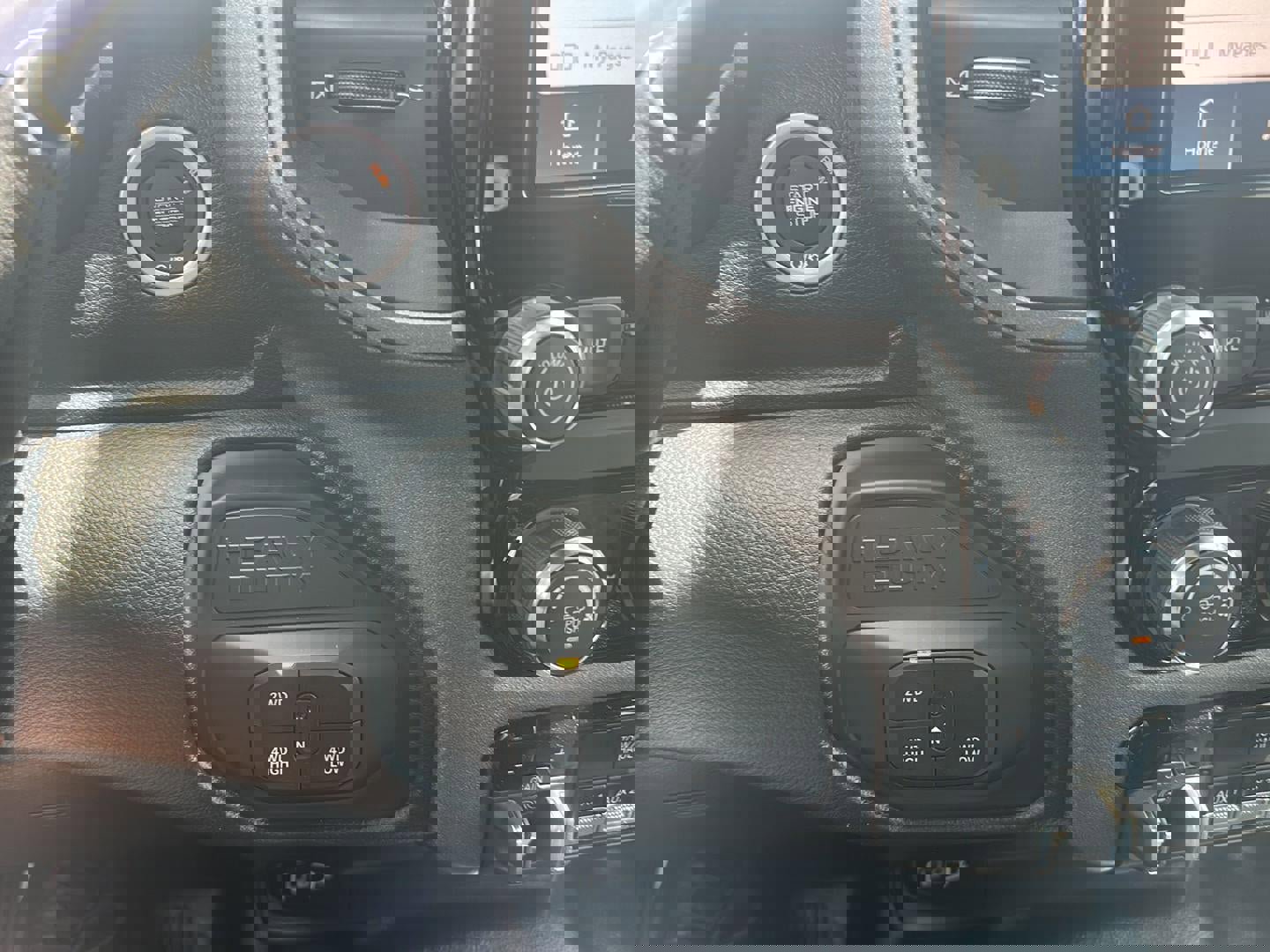 New 2026 RAM 3500 Tradesman w/ Bed Convenience Group image 15