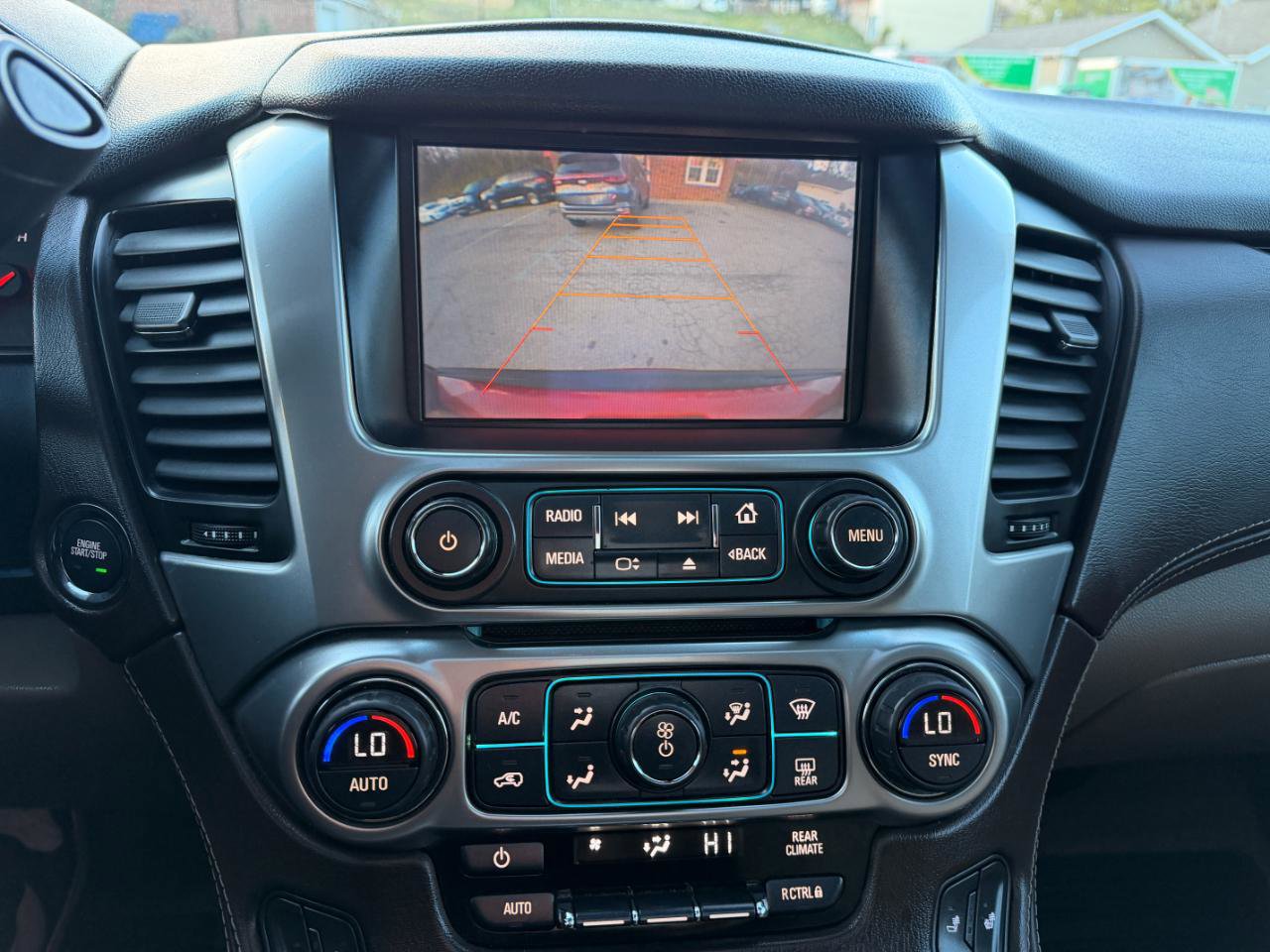 Used 2015 Chevrolet Tahoe LT w/ Luxury Package AWD/4WD image 21