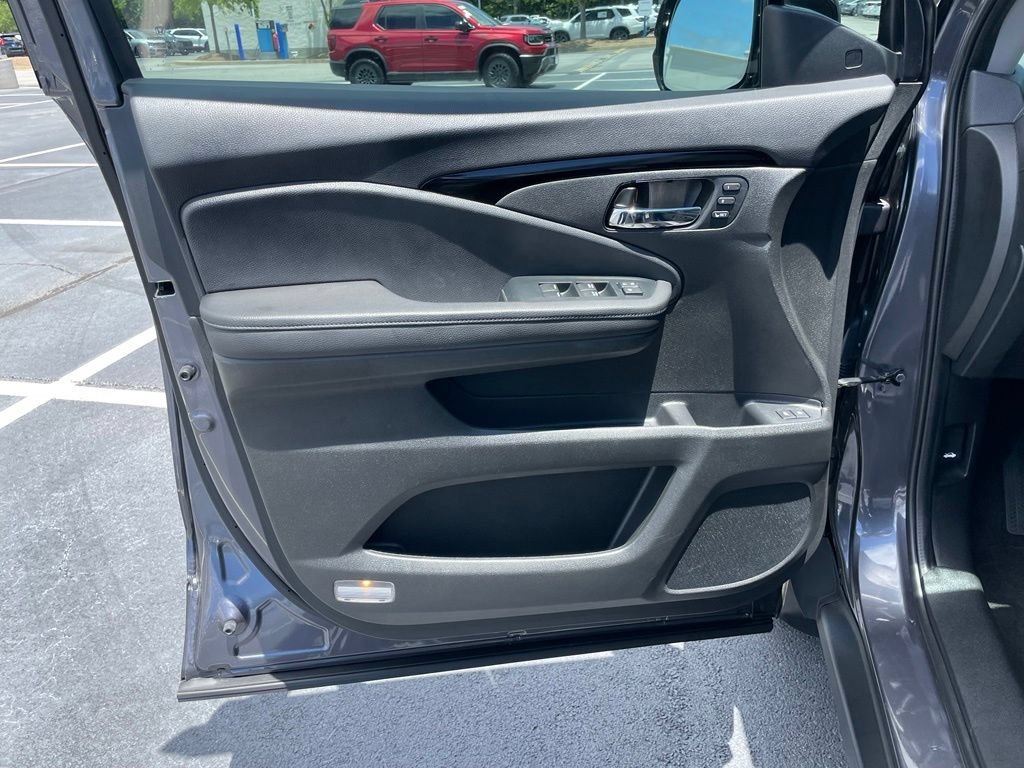 Certified 2022 Honda Pilot Elite image 24