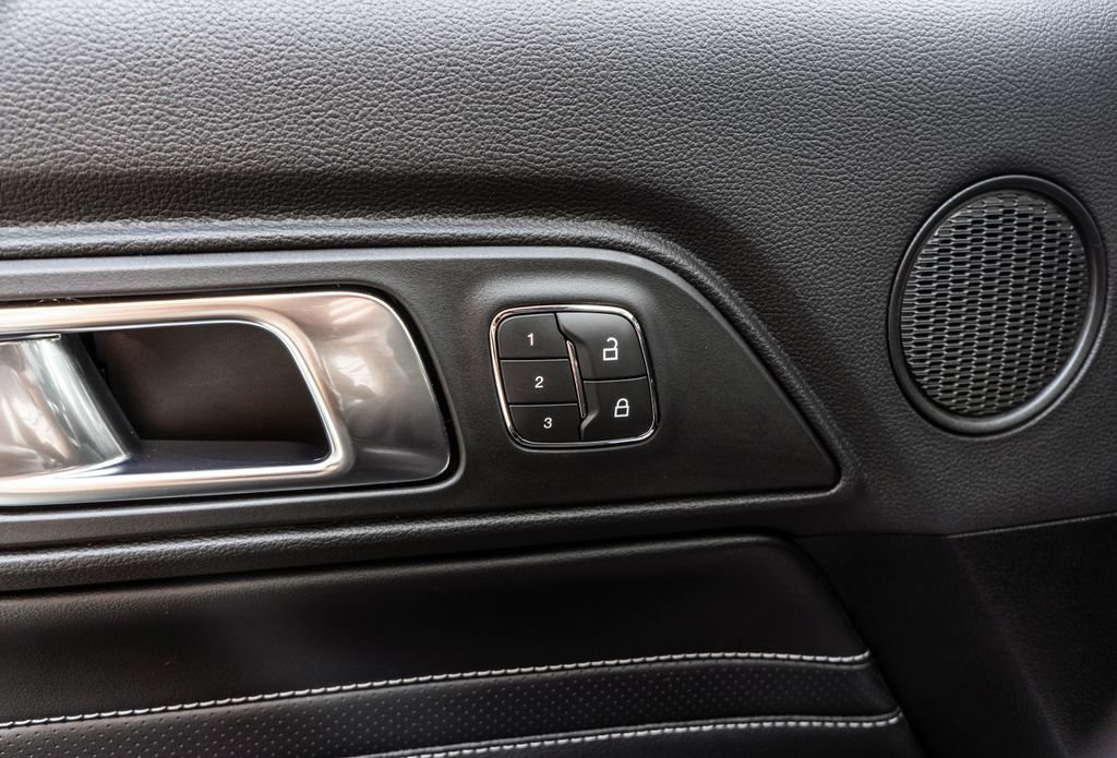 Used 2021 Ford Mustang Mach 1 RWD image 17