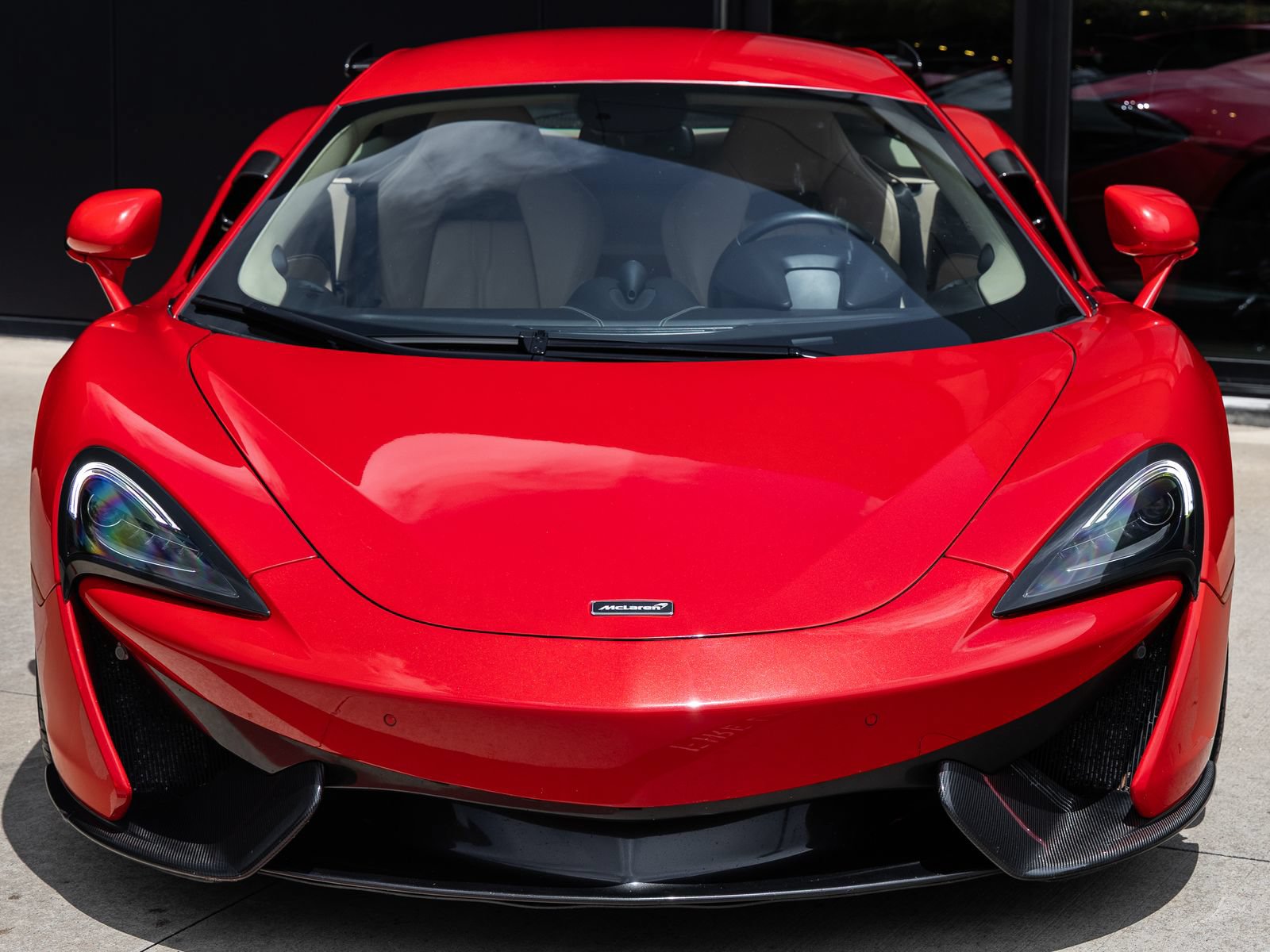 Used 2016 McLaren 570S Coupe RWD image 5