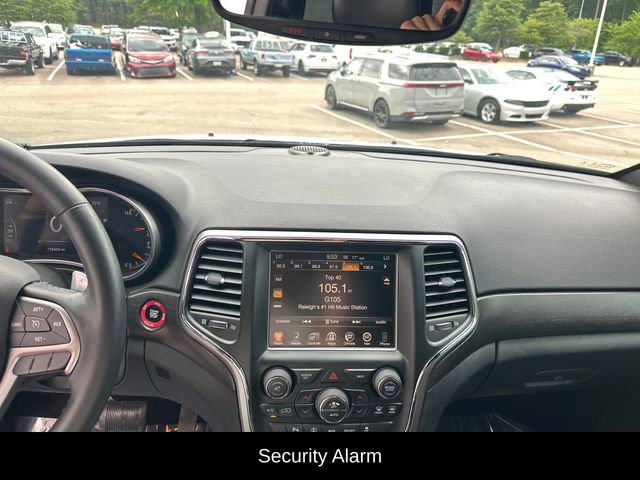 Used 2017 Jeep Grand Cherokee Altitude RWD image 20