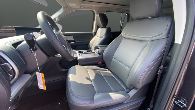 New 2027 Ford Expedition Max Active AWD/4WD image 9