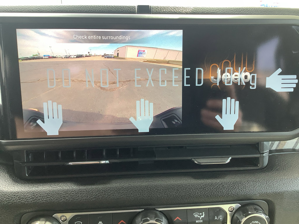 New 2026 Jeep Gladiator Sport AWD/4WD image 19