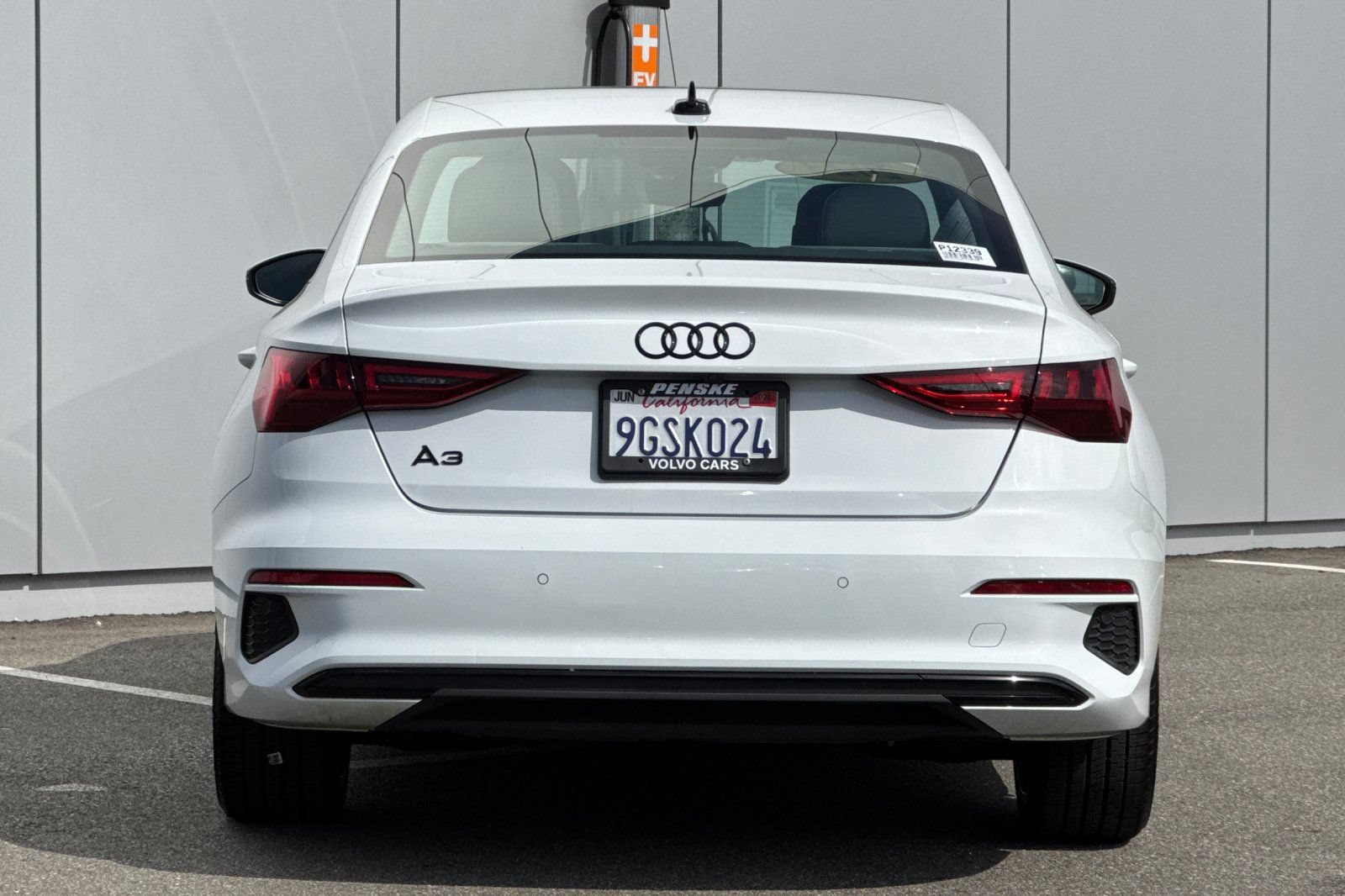 Used 2023 Audi A3 2.0T Premium Plus w/ Premium Plus Package FWD image 4
