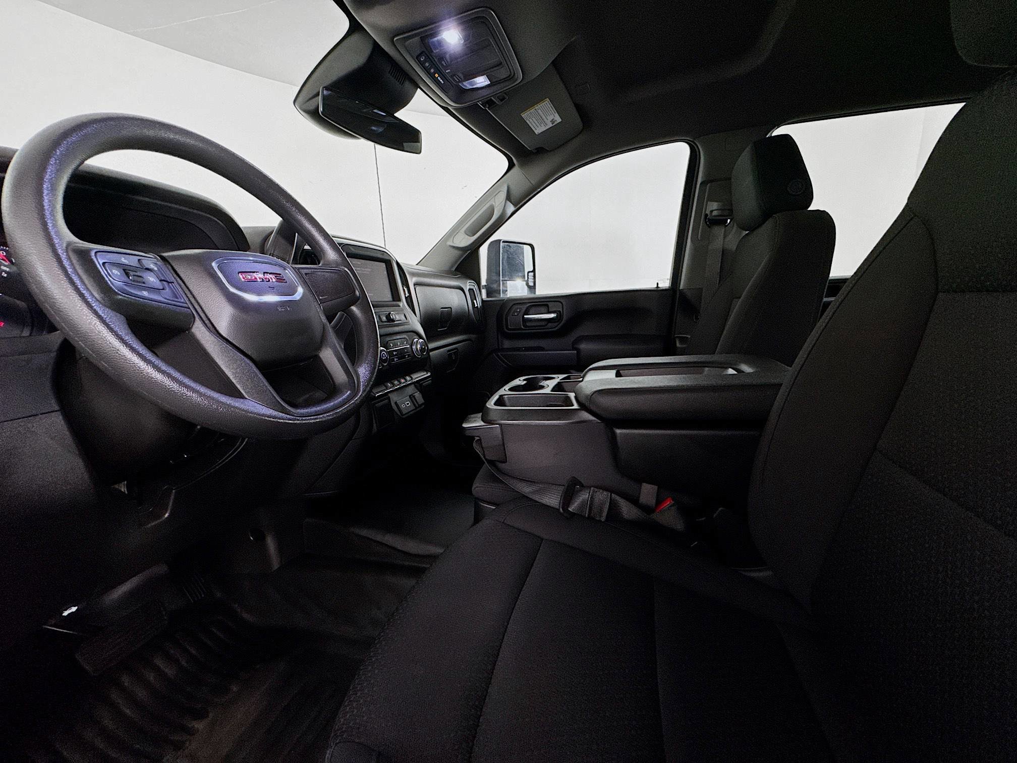 Used 2024 GMC Sierra 2500 Pro w/ Convenience Package image 19