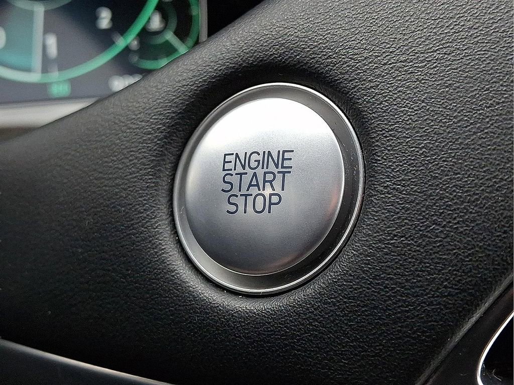 Used 2021 Hyundai Palisade Calligraphy image 28