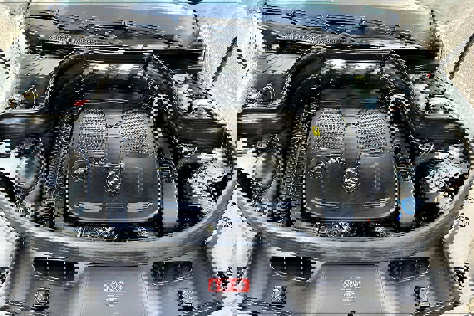 Used 2013 Mercedes-Benz GLK 350 4MATIC image 31