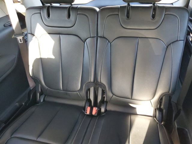 Used 2022 Jeep Grand Cherokee L Limited AWD/4WD image 10