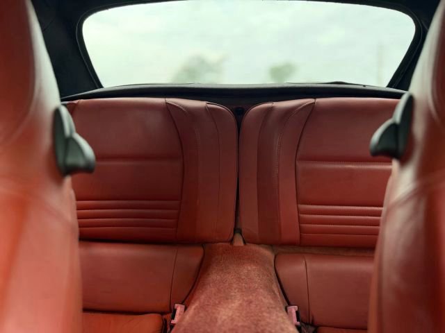 Used 2001 Porsche 911 Carrera 4 image 16