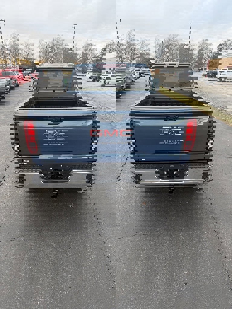 New 2026 GMC Sierra 2500 Pro w/ Convenience Package image 3