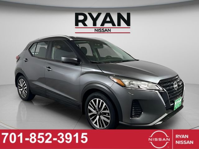 Certified 2023 Nissan Kicks SV image 1