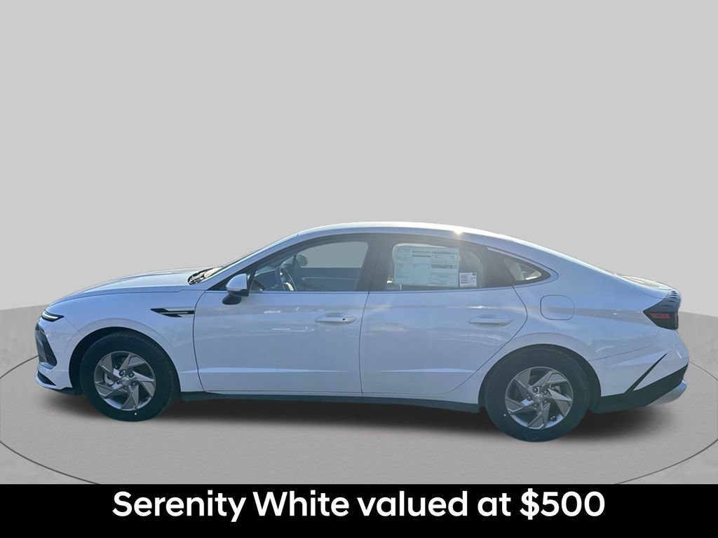 Used 2026 Hyundai Sonata SE FWD image 2