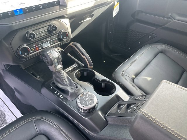 New 2025 Ford Bronco Badlands image 25