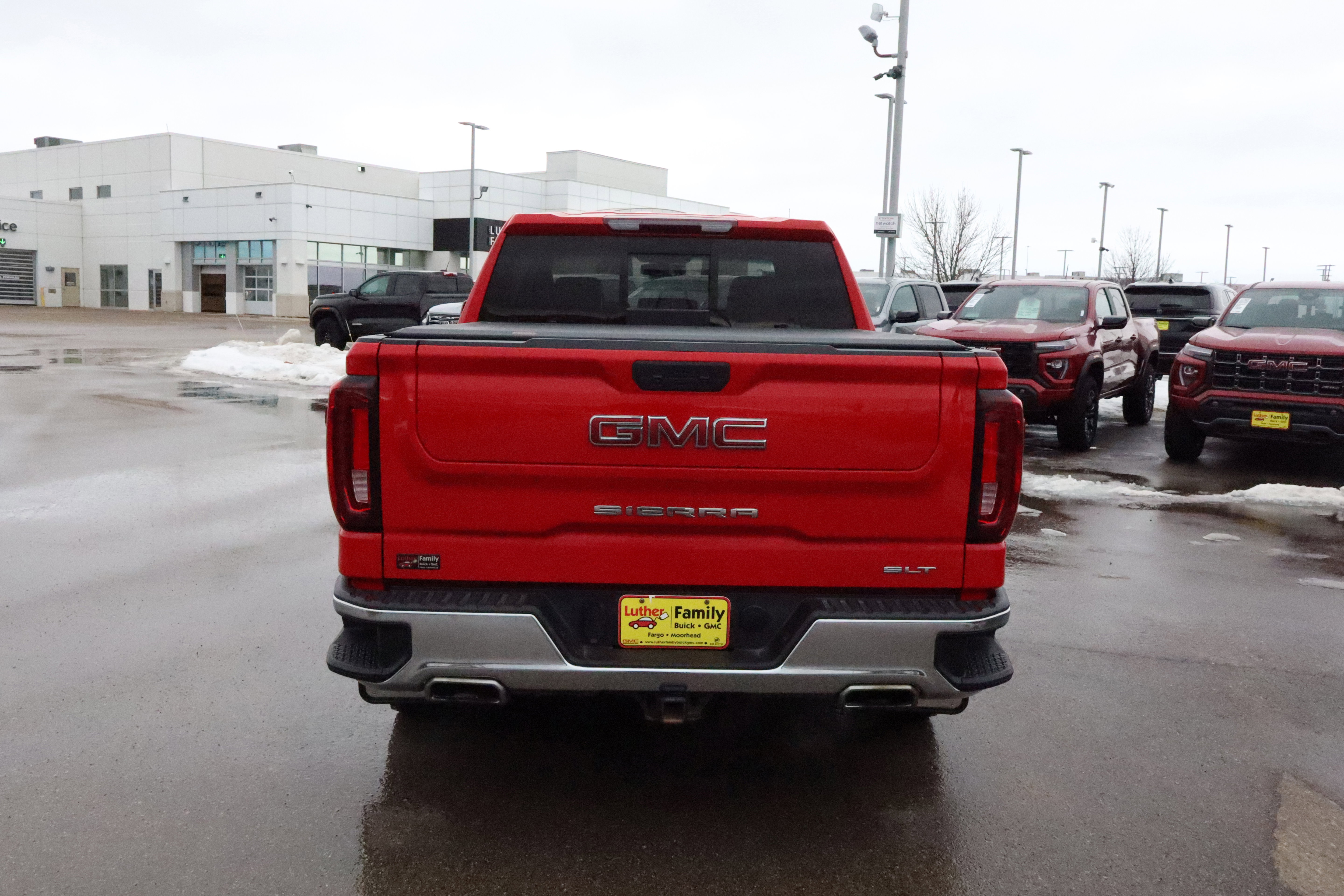 Certified 2021 GMC Sierra 1500 SLT w/ SLT Convenience Package image 6