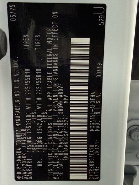 Certified 2025 Toyota Corolla Cross XLE image 38