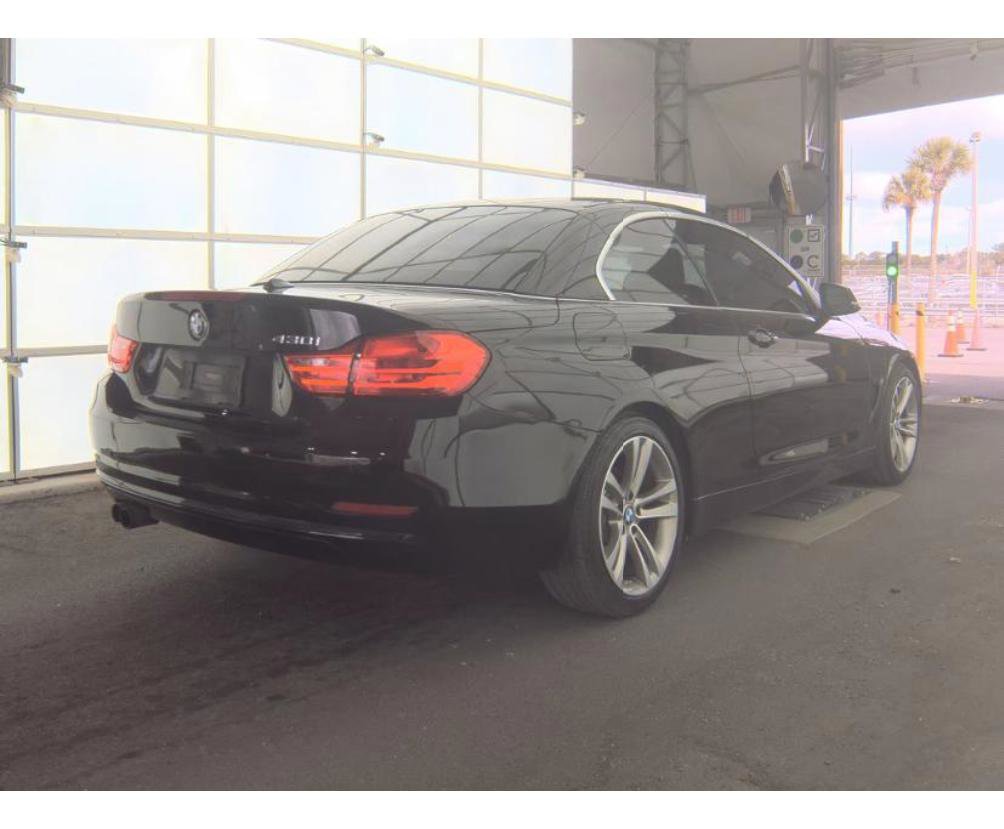 Used 2017 BMW 430i Convertible image 4
