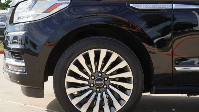 Used 2019 Lincoln Navigator L Reserve AWD/4WD image 5