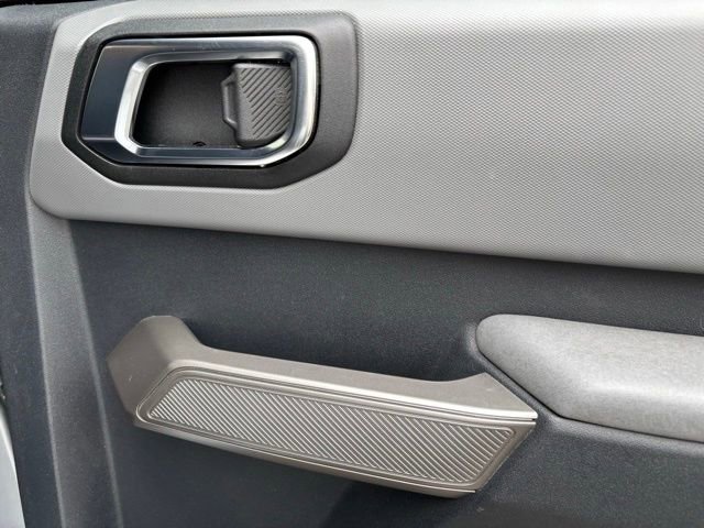Used 2023 Ford Bronco Black Diamond image 19