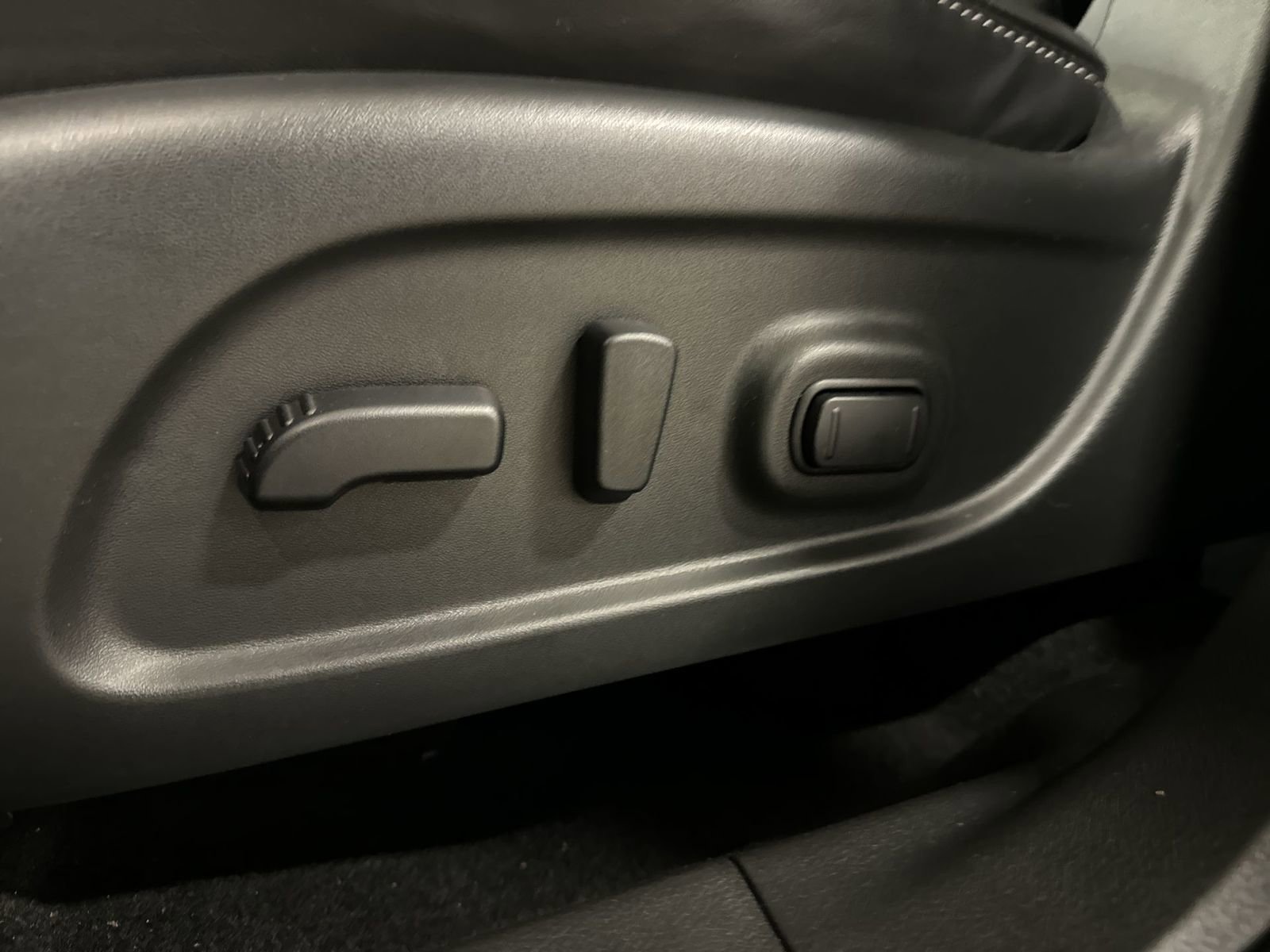 Used 2019 Nissan Murano Platinum w/ Cargo Package image 21