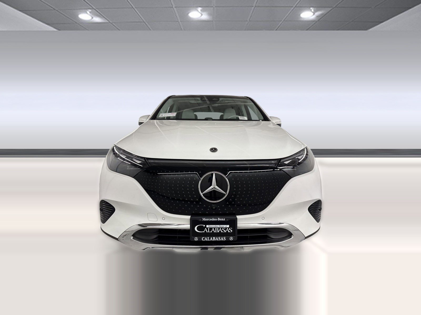 New 2026 Mercedes-Benz EQE 320 4MATIC SUV image 6