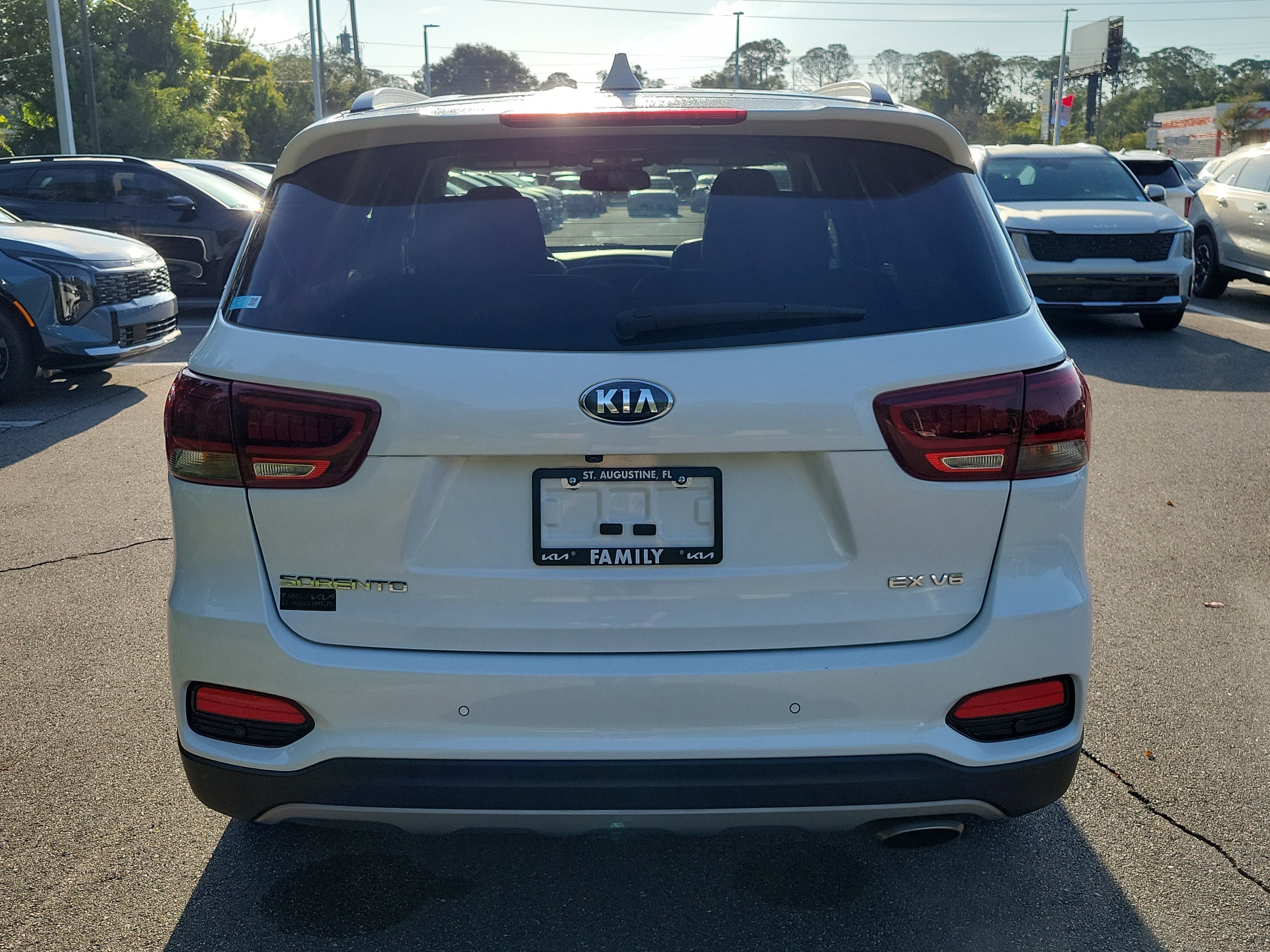 Used 2019 Kia Sorento EX AWD/4WD image 5