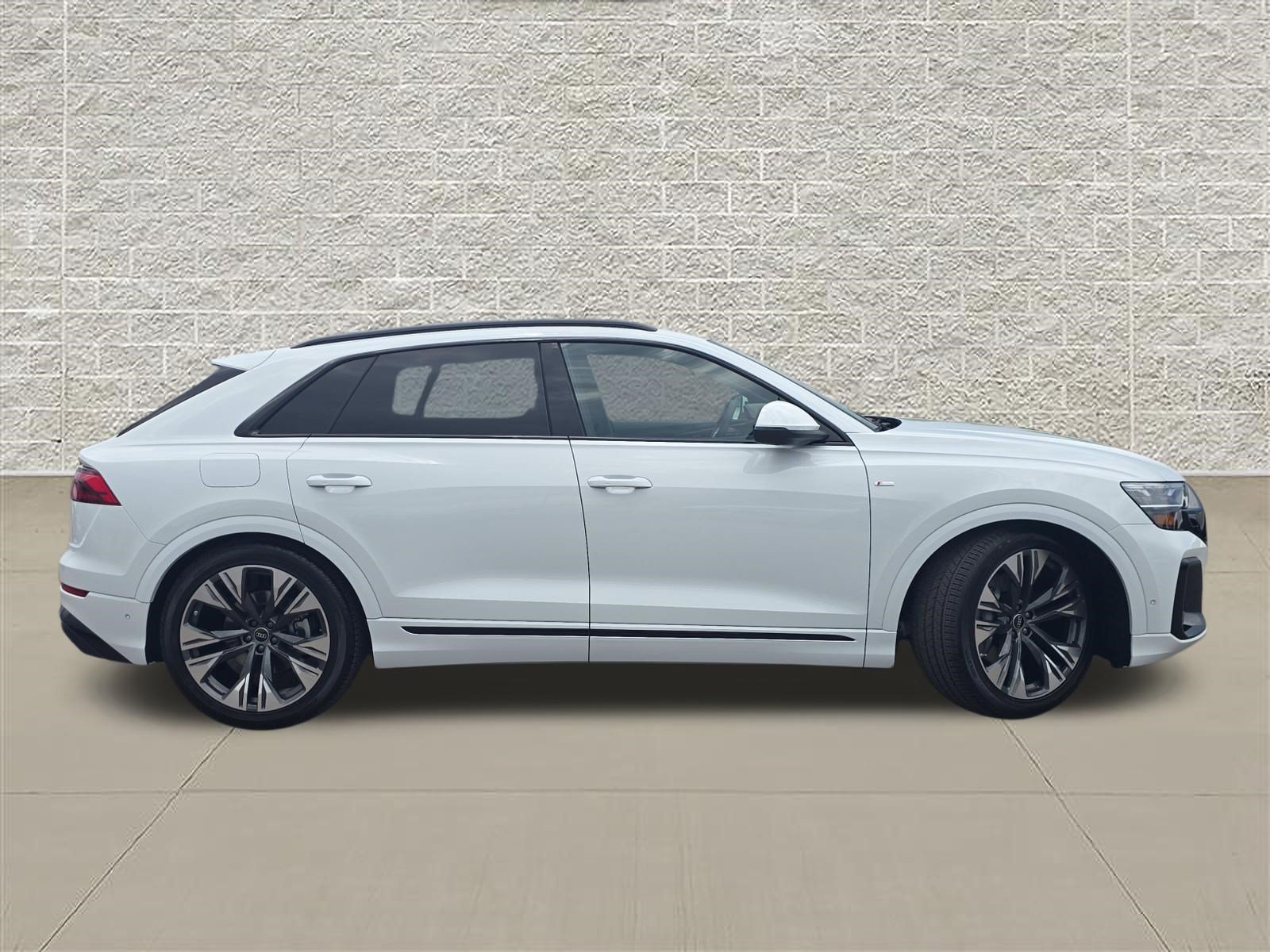 New 2026 Audi Q8 Premium Plus AWD/4WD image 8