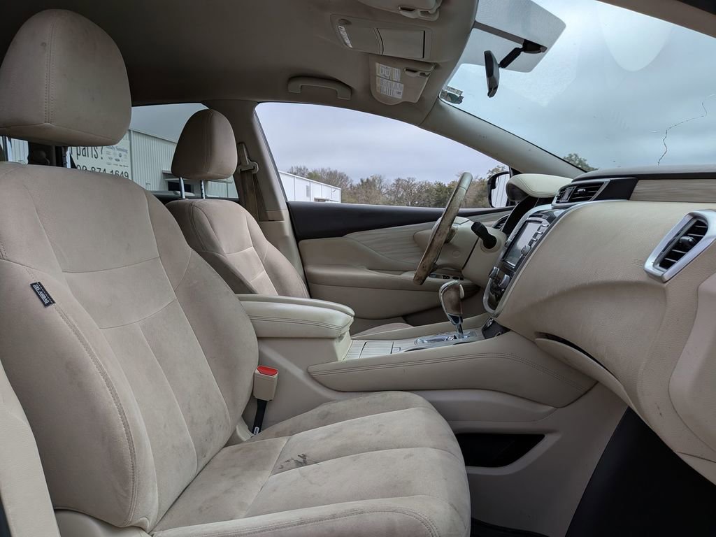 Used 2016 Nissan Murano SV image 32